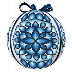 GU 10685 Printed cross stitch pattern - Blue Christmas ball