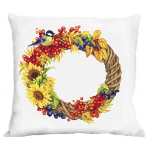 S 10514-01 Cross stitch pattern for a phone - Cushion with an autumn wreath