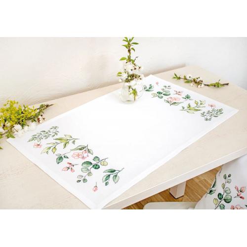 LS FM019 Vyšívací sada - Ubrousek s lístky LS FM019 Vyšívací sada - Ubrousek s lístky