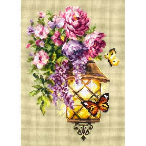 MN 100-041 Cross stitch kit - Light of hope