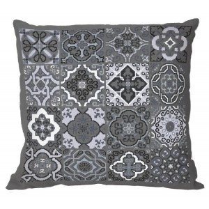 W 10632-01 ONLINE pattern pdf - Pillow - Gray tiles