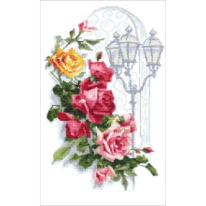GC 10446 Vzor na vyšívání vytištěný - Barevné růže a lucerna